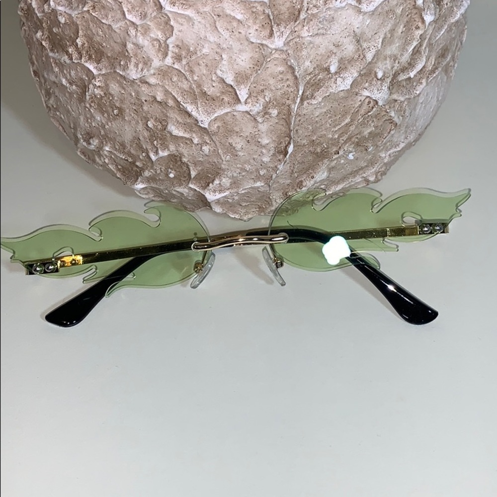 Green ENCHANTED FESTIVAL SUNGLASSES